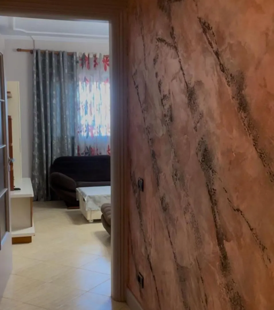 Hotel Kloest Δυρράχιο 4*,