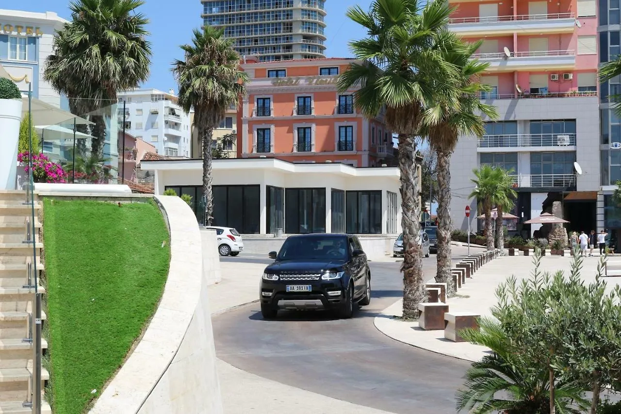 Hotel Kloest Durrës